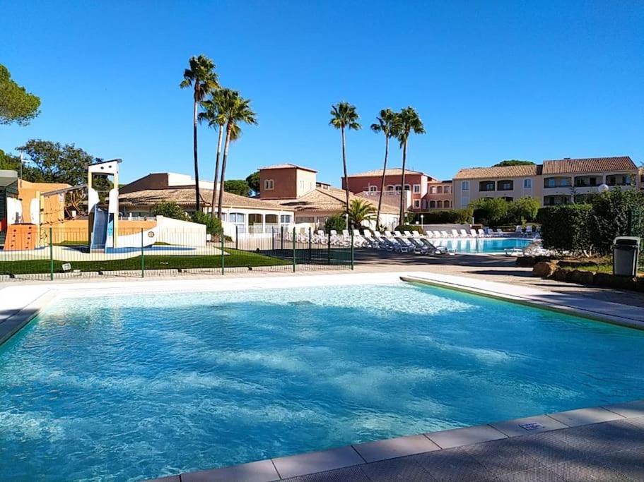 Апартаменты Ideal Saint Raphael Piscine Clim Parking Экстерьер фото